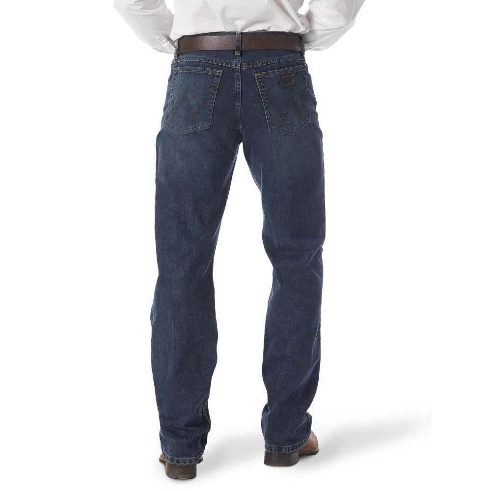 Wrangler mens 20x 01 Competition Relaxed Fit jeans, River Wash, 33W x 34L US