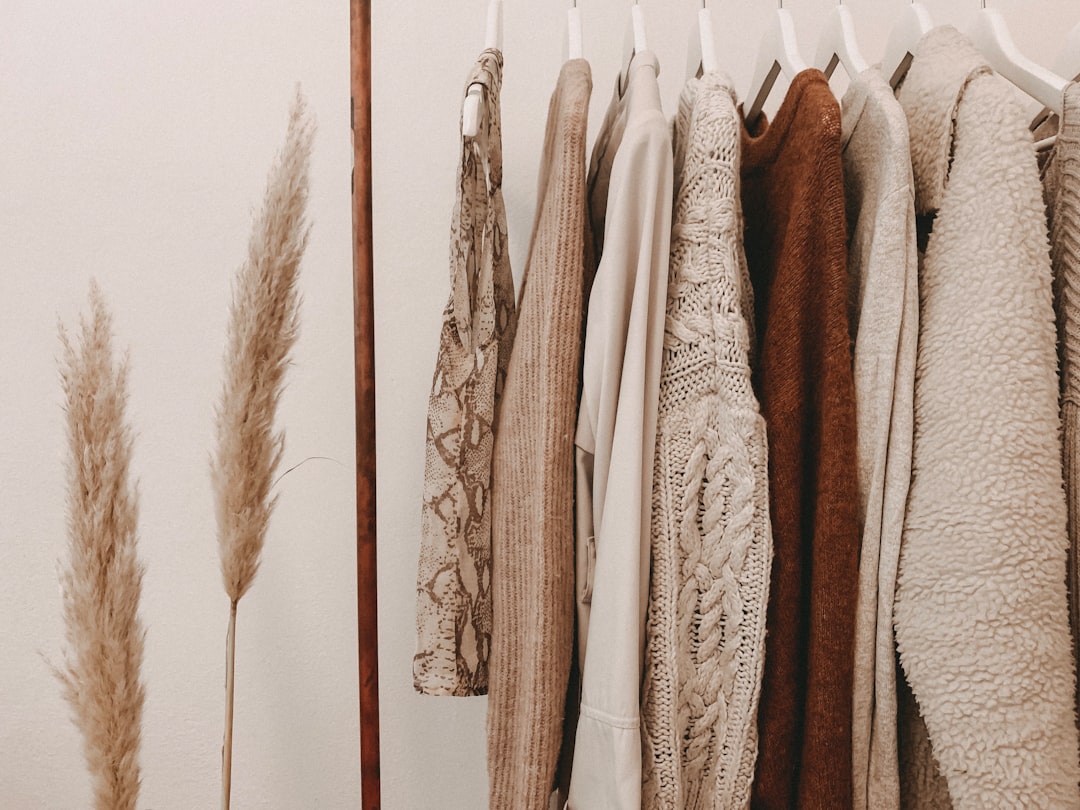 Apparel & Clothing accessories