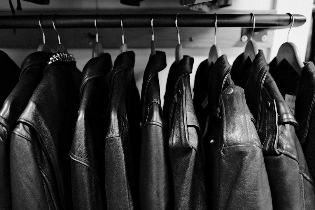 Apparel & Clothing accessories