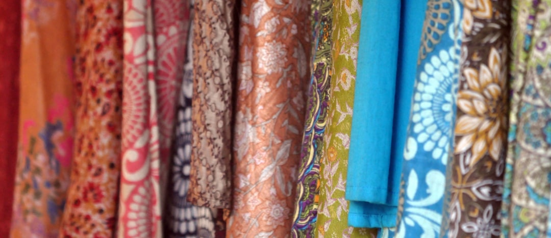 Apparel & Clothing accessories