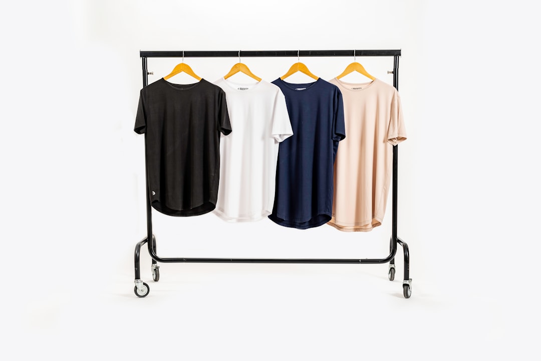 Apparel & Clothing accessories