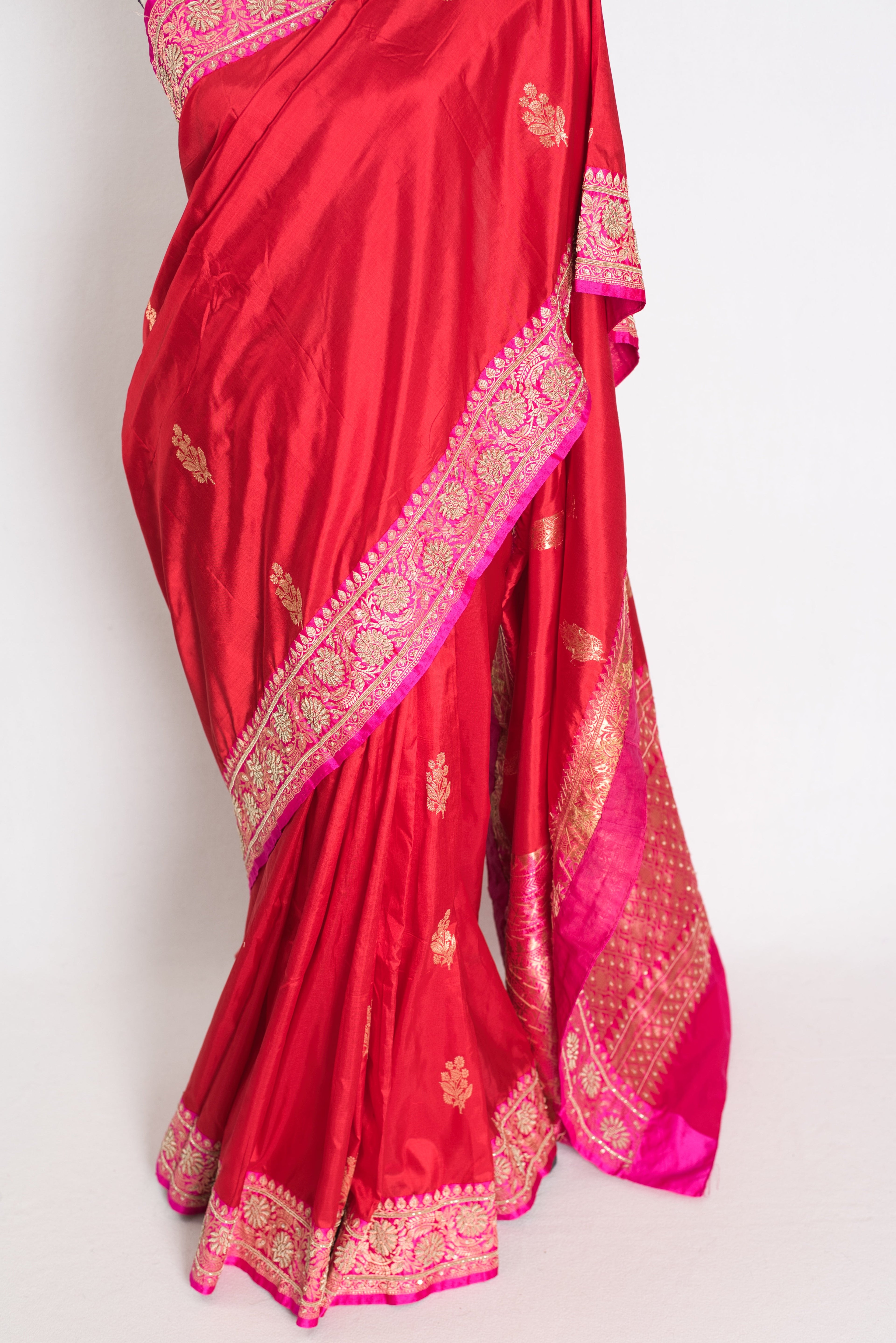 Radha : Zardosi Hand Embroidery Work Red Bridal Banarasi Saree