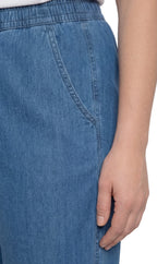 Women's Easy Pull-On Bermuda Shorts in Denim and Twill