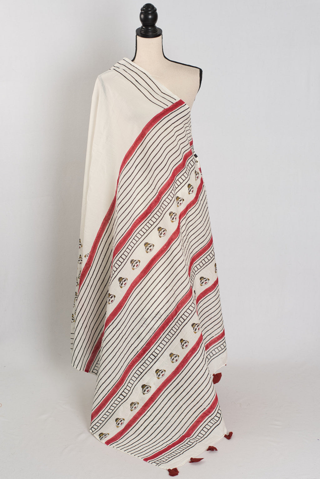 Sandhi: White & Black Contemporary Printed Mulmul Cotton Saree