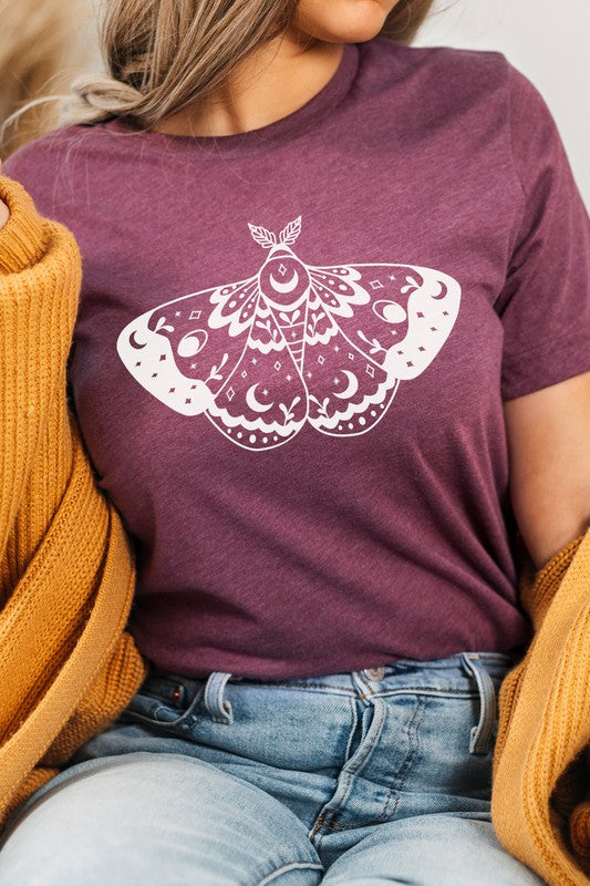 Ornamental Luna Moth Summer Night Graphic Tee T-Shirt