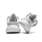 B33 White Sneakers