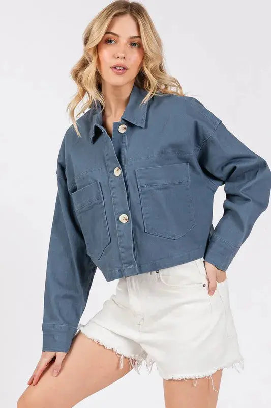 Women's Cropped Denim Jacket Denim Cropped Jacket - Button Down with Pockets - Casual Trendy
