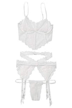 Diva Bra, Garterbelt And G-String White