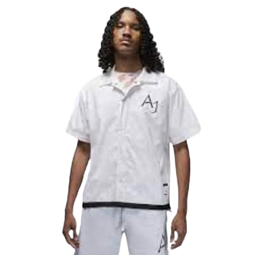 Nike Fitted Men T-Shirts