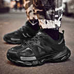 B30 Black Sneakers