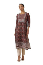Soch Women Muslin Botanical Kurta with Zari