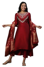 Aurelia Red Zari Embroidered Kurta, Pants And Jacquard Dupatta (Size: L)-24Aud14224-704233