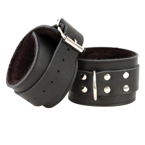 Wrist Restraints Black Faux Fur