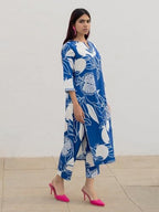 Kurta Set: Timeless Beauty with a Contemporary Twist! Radiate Elegance with Our Cotton Blend Printed Kurti Pant Sets! Blue