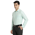 Turtle Men 100% Cotton Mint Green Solid Slim Fit Formal Shirt