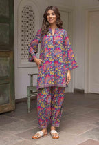LookMark Kurta Set: Ethnic Finesse Redefined: Add a Touch of Grace to Your Wardrobe with Our Cotton Blend Printed Kurti Pant Set