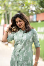 ANNI DESIGNER Womens Rayon Viscose A-Line Printed Kurta with Pant (KOPEK Green_S_Green_Small)