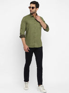 Turtle Men Olive Cotton Printed Slim Fit Shirts