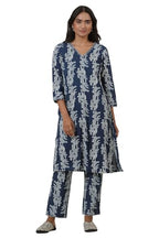W For Woman Folksong Blue Animal Print Cotton Straight Kurta_24Maf11884-911296_M