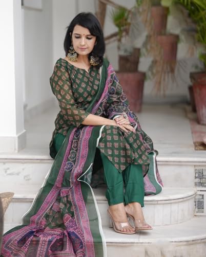 ANNI DESIGNER Women s Printed Rayon Blend Kurta with Pants and Dupatta, Green, S