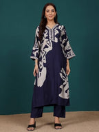 Varanga Women Abstract Printed V Neck Flared Sleeve Kurta With Trouser