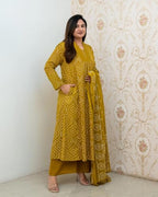 ANNI DESIGNER Womens Rayon Viscose Anarkali Printed Kurta with Pant & Dupatta (VANGALA Mehandi_L_Mehandi_Large)
