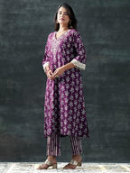 Libas WomenS Cotton Blend Kurta Set (400729_Purple