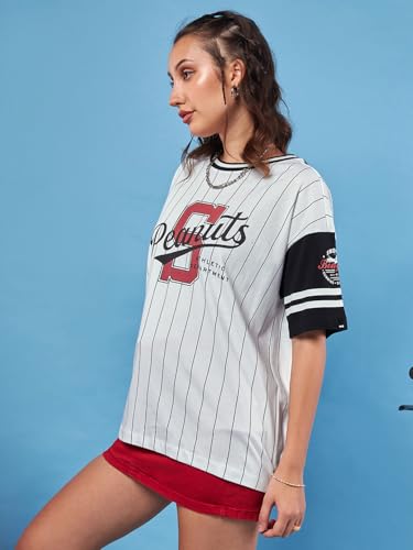 Bewakoof Official Peanuts Merchandise Womens All Over Printed Oversized Fit Half Sleeve Round Neck Cotton Jersey T-Shirt_627813