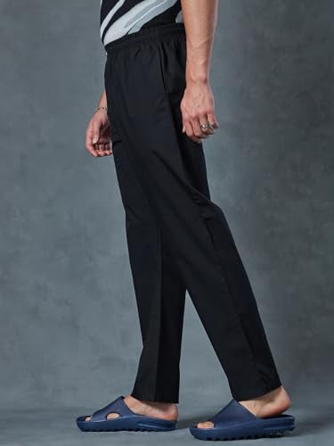 Bewakoof MenS Solid Regular Fit Cotton Pyjama