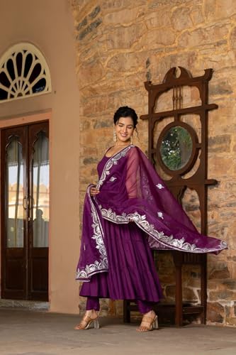 ANNI DESIGNER Womens Rayon Blend Anarkali Solid Kurta with Pant & Dupatta (Kasbah Purple_XXL_Purple_XX-Large)