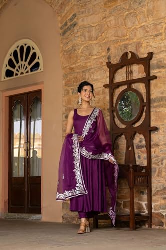 ANNI DESIGNER Womens Rayon Blend Anarkali Solid Kurta with Pant & Dupatta (Kasbah Purple_XXL_Purple_XX-Large)