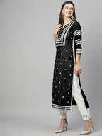 ANNI DESIGNER Womens Cotton Blend Straight Chikankari Embroidered Kurta (STHO-Black-KDS_S_Black_Small)