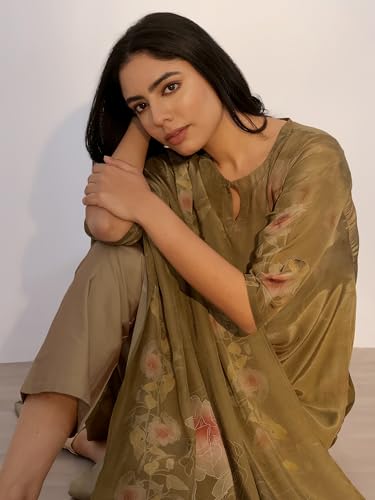 Libas WomenS Silk Blend Kurta Set (400372