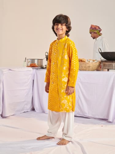 Pspeaches Boys Floral Regular Kurta With Pyjamas (7-8Years)