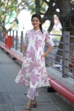 ANNI DESIGNER Womens Rayon Viscose Straight Printed Kurta with Pant (Sunoni Lavender_S_Lavender_Small)