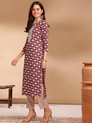 Kurta Set: Radiate Style and Sophistication! Elevate Your Look with Our Cotton Blend Printed Kurti Pant Sets! Maroon