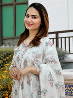 Pinkmint WomenS Printed V Neck Kurta And Pant Set With Dupatta (Pack Of 1)
