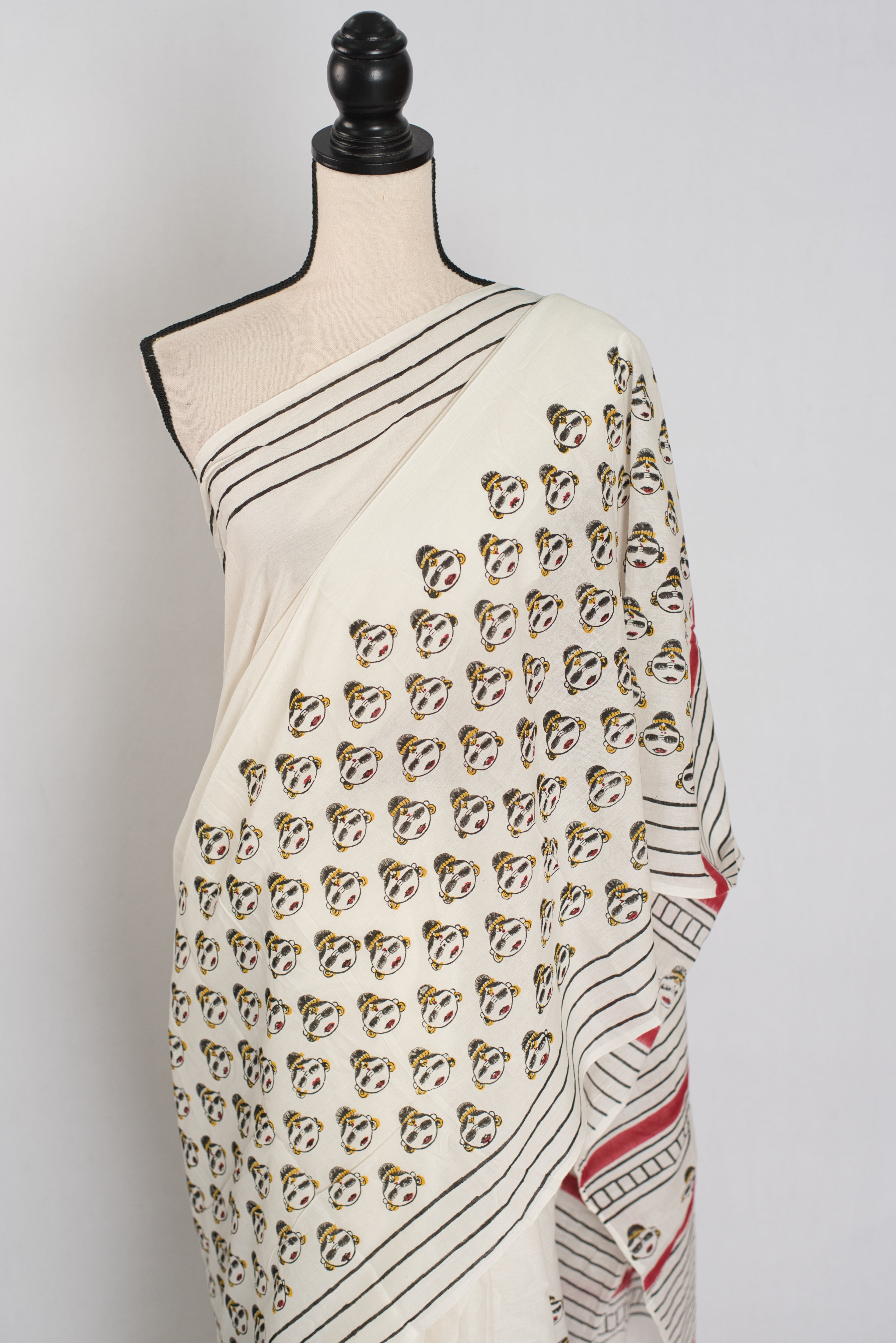 Sandhi: White & Black Contemporary Printed Mulmul Cotton Saree