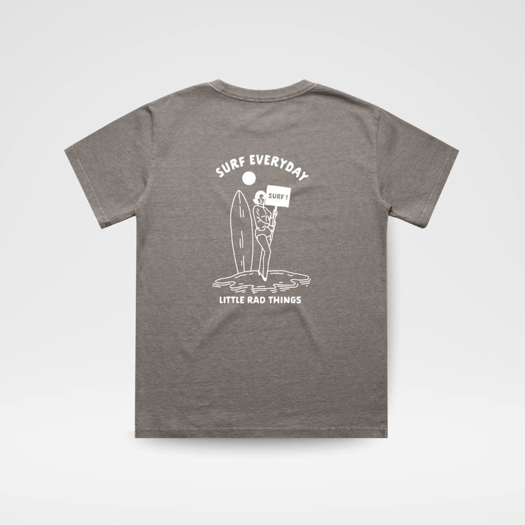 SURFS UP GIRL TEE