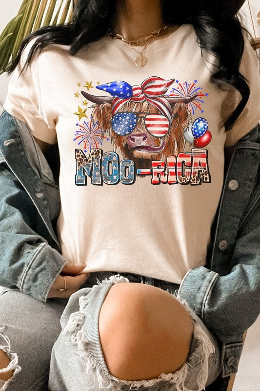 Moo-Rica Cow Fireworks Flag Patriotic Graphic Tee T-Shirt