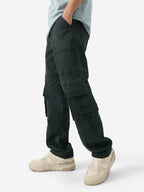The Souled Store Solids: Greenlake Men and Boys Straight Fit Cotton Blend Cargo Jeans