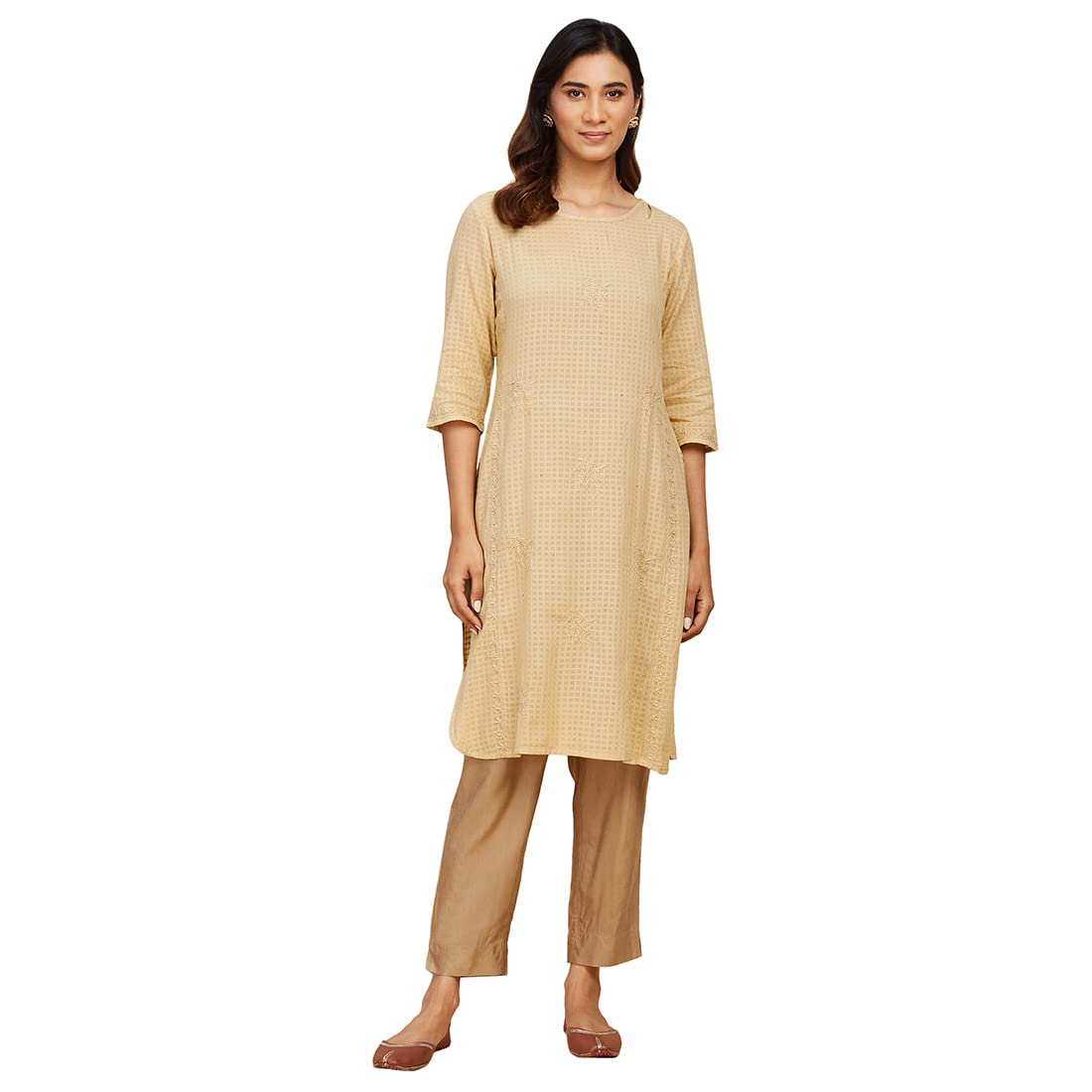 Fabindia Women'S Cotton Chikankari Slim Kurta (210897101_Beige
