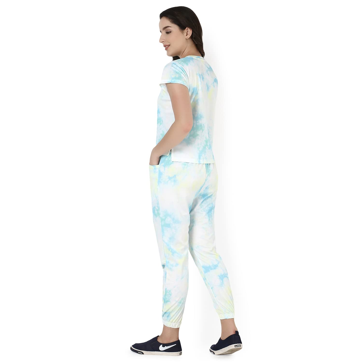 Om Sai Latest Creation Night Suit Set for Women Rayon, Night Dress, Lounge Wear,Printed Rayon,Top and Capri Set for Women, Print
