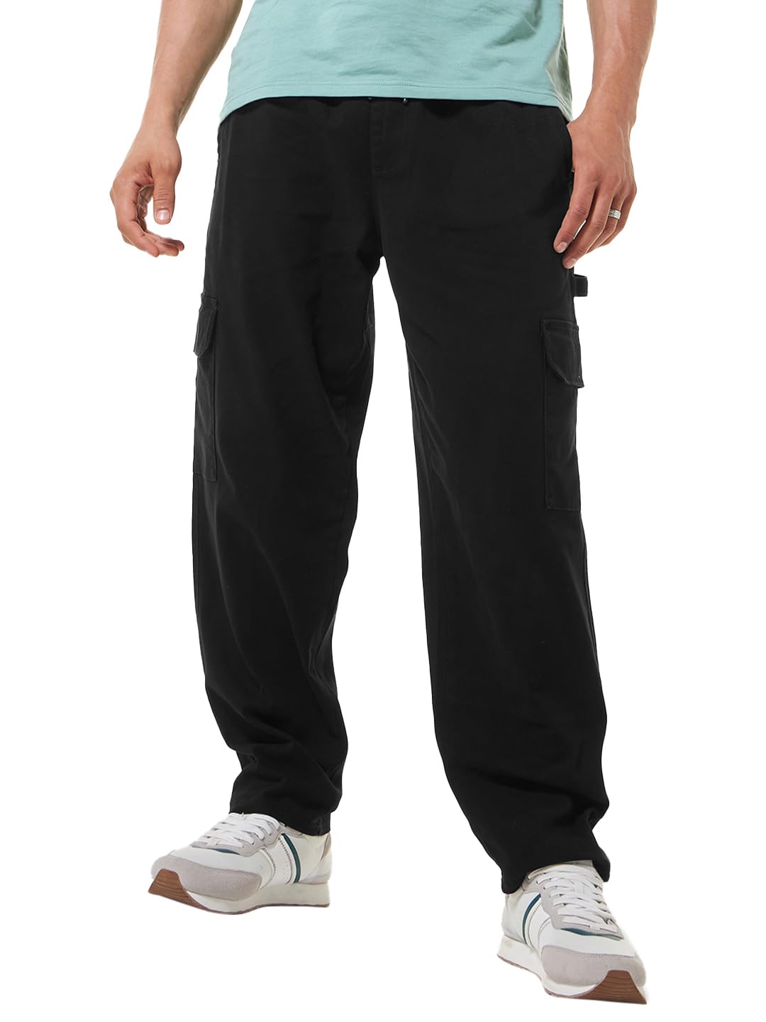 Bewakoof Mens Solid Oversized Fit Cotton Spandex Cargo Carpenter Casual Pants_617420_Black_36