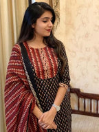 Pinkmint Women'S Cotton Blend Kurta Set L Stylish Printed Straight Kurta With Pant & Dupatta L Fancy Ethnic Set Black