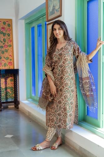 Anni Designer Women'S Casual Style Rayon Blend Kurta With Pant & Dupatta