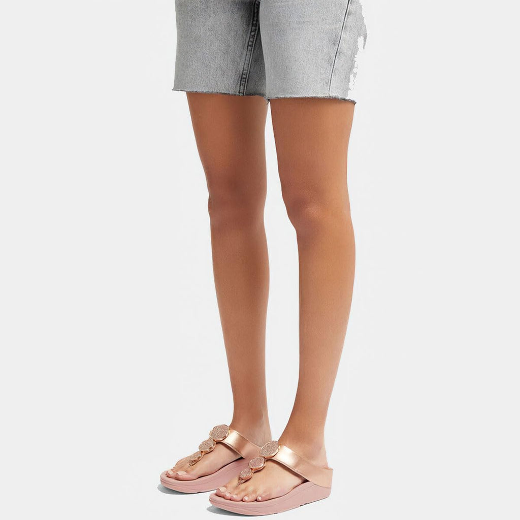 FitFlop Women's Halo Bead-Circle Metallic Toe-Post Sandals Wedge, Rose Gold, 7