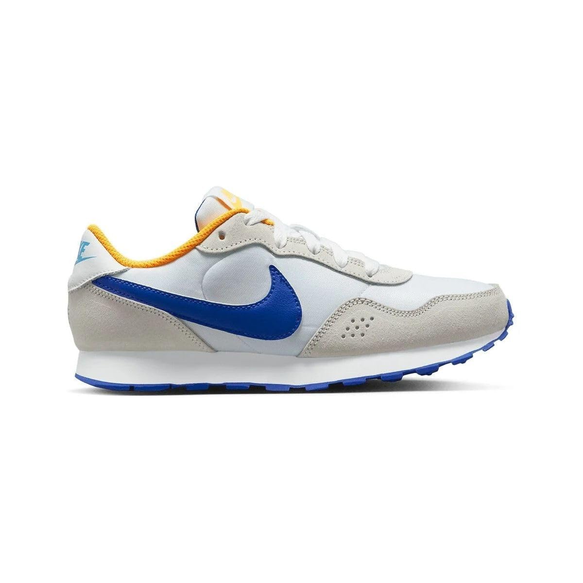 Nike Md Valiant Men Running Shoes
