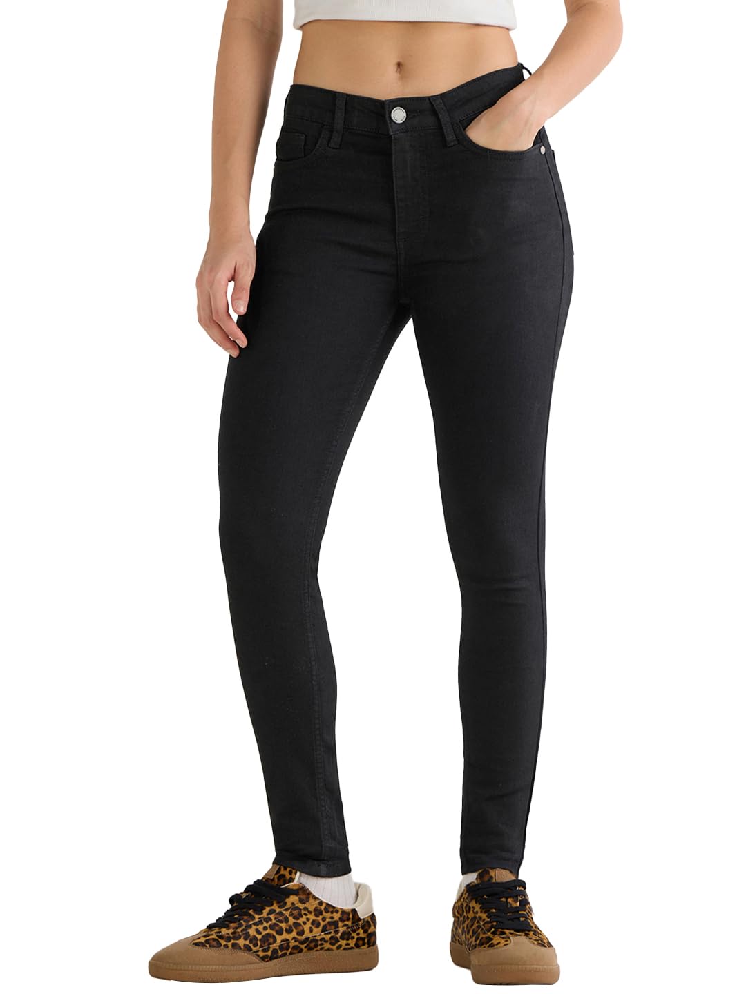 Bewakoof Womens Solid Skinny Fit Polycotton Jeans_646021_Black_34