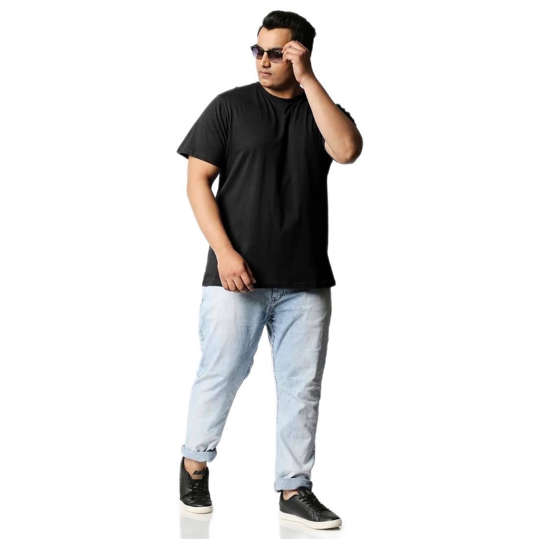 Bewakoof Mens Solid Black Round Neck Half Sleeve Oversized T-Shirt